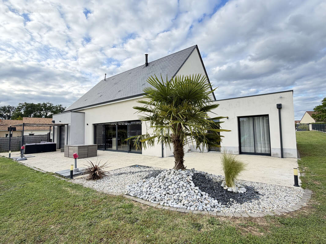 Maison à LAIGNE-EN-BELIN