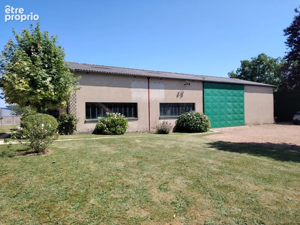Maison avec Hangar à BONNEVAL - photo 2