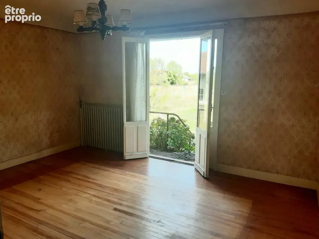 Maison 5 pièces 85 m² à vendre à Puy-Guillaume (63290) - photo 4