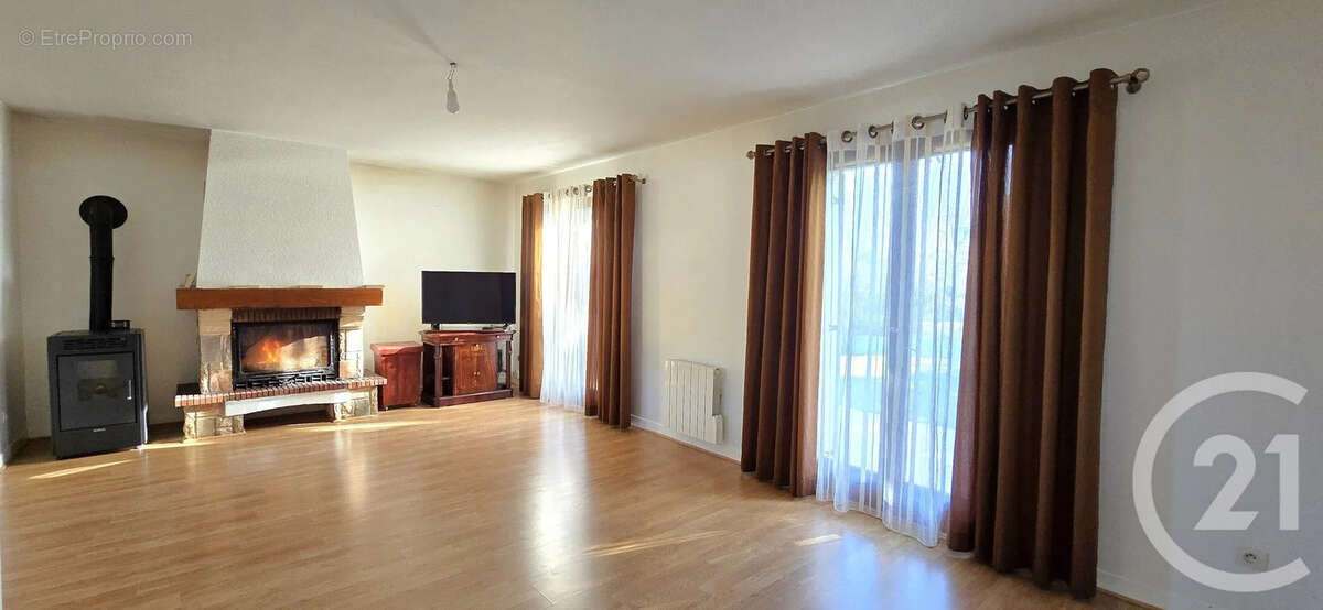 Maison à LE CREUSOT