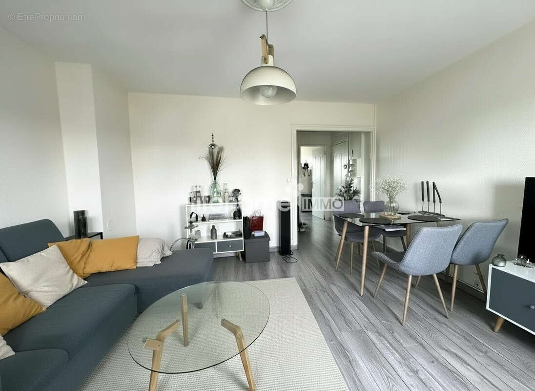 Appartement à CHATEAUROUX