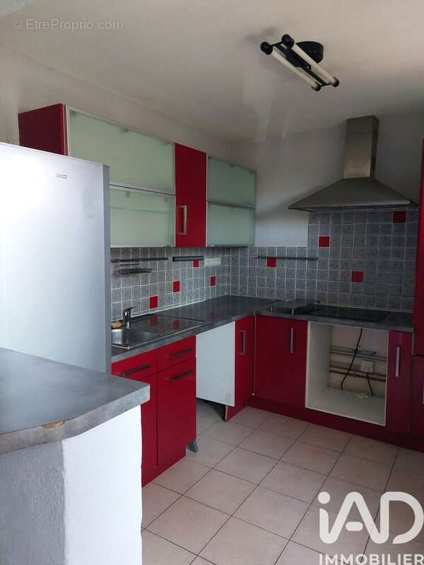 Photo 3 - Appartement à CHAMPAGNE-AU-MONT-D'OR