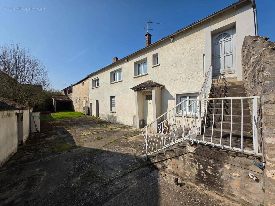 Maison à BALLANCOURT-SUR-ESSONNE