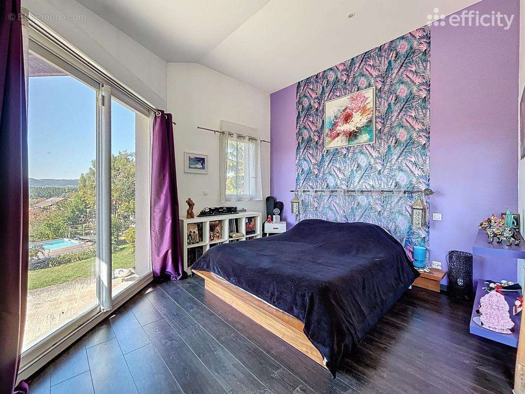 Maison à SAINT-QUENTIN-SUR-ISERE