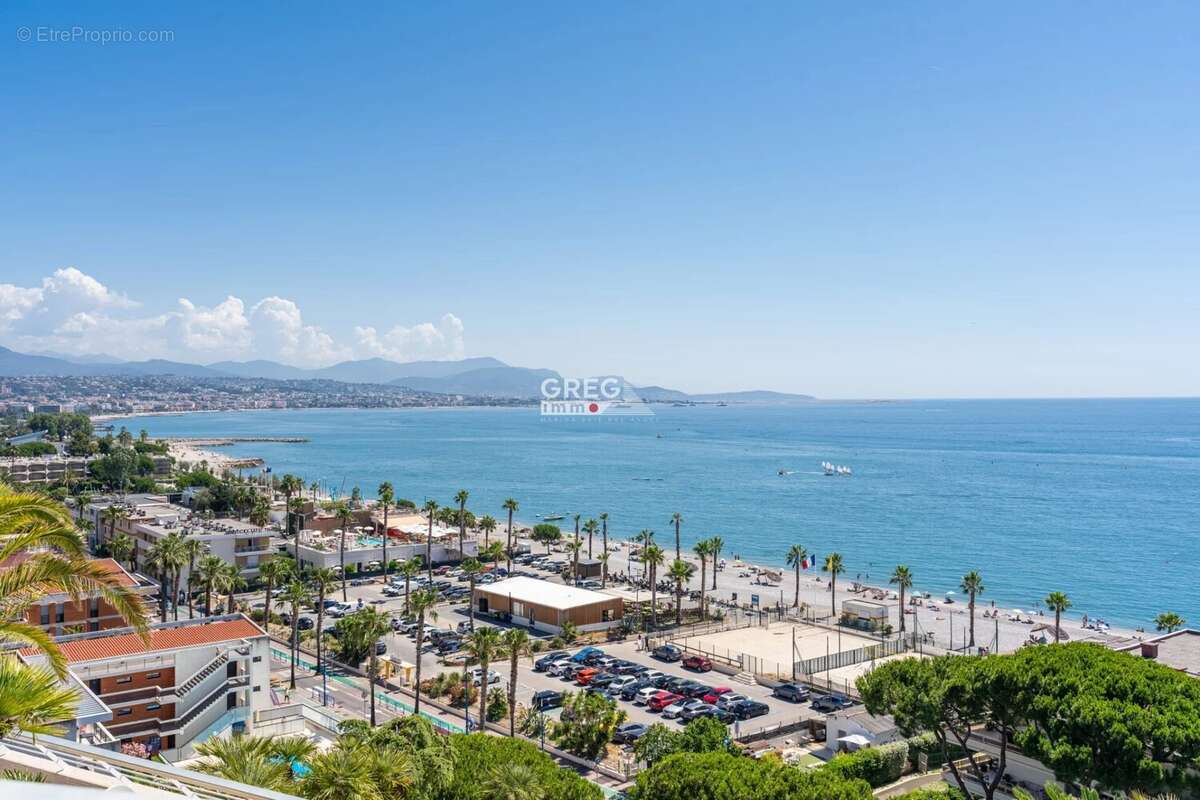 Appartement à VILLENEUVE-LOUBET