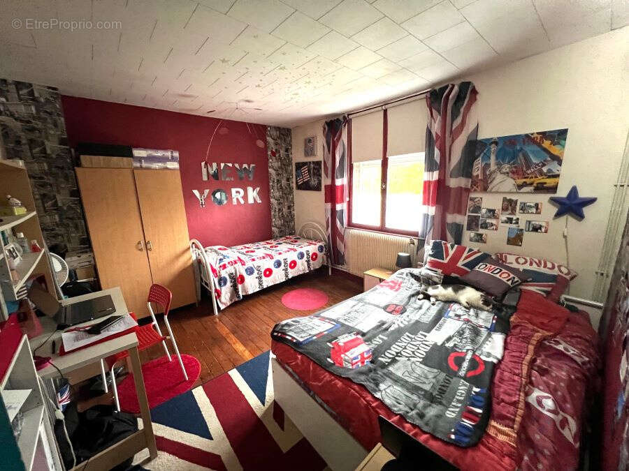 Maison à SAINT-AMAND-LES-EAUX