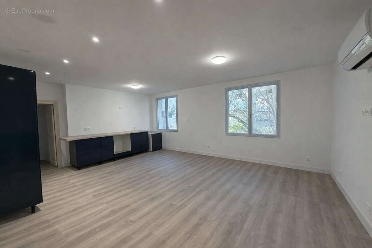 Appartement à CARCASSONNE