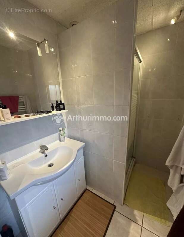 Maison à SAINT-ASTIER