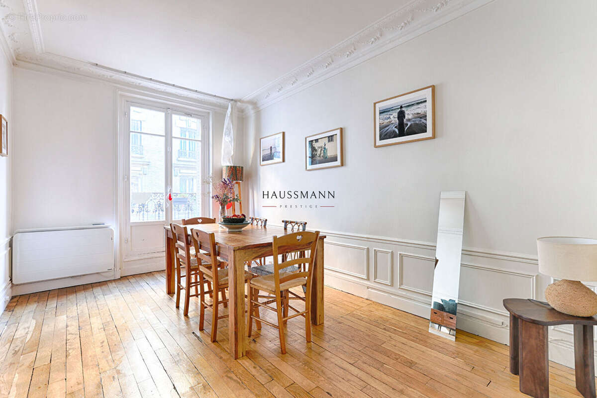 Appartement à PARIS-12E