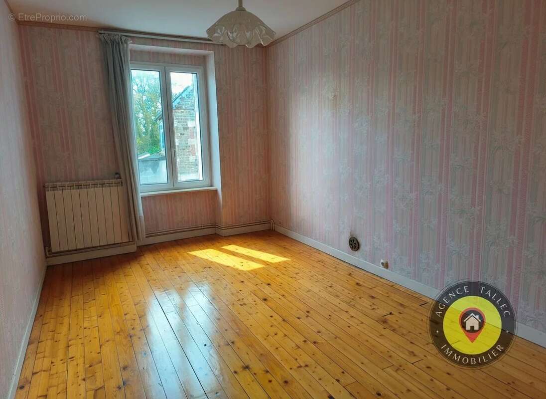 Maison à PLESSIX-BALISSON