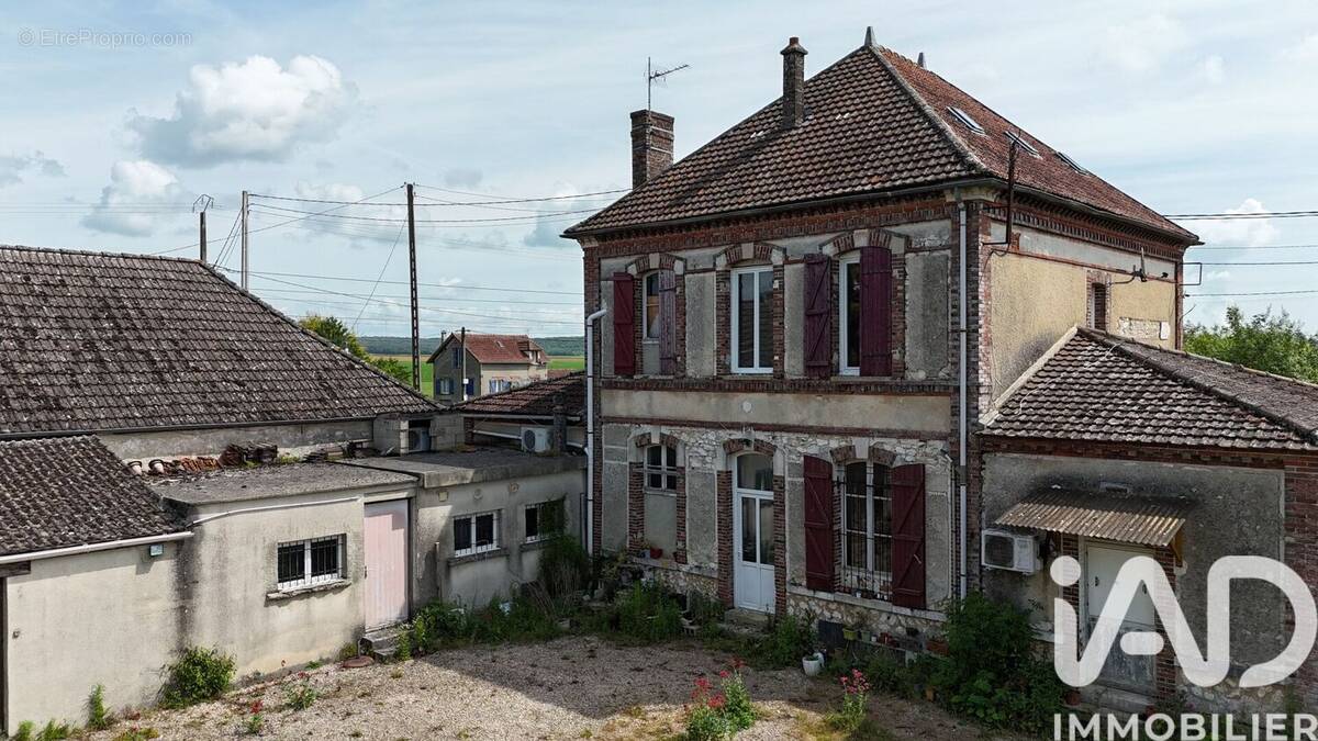 Photo 1 - Maison à HERME