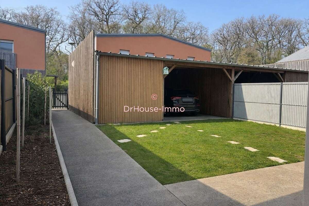 Maison à CHAMBRAY-LES-TOURS