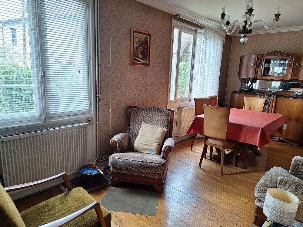 Maison à LYON-5E