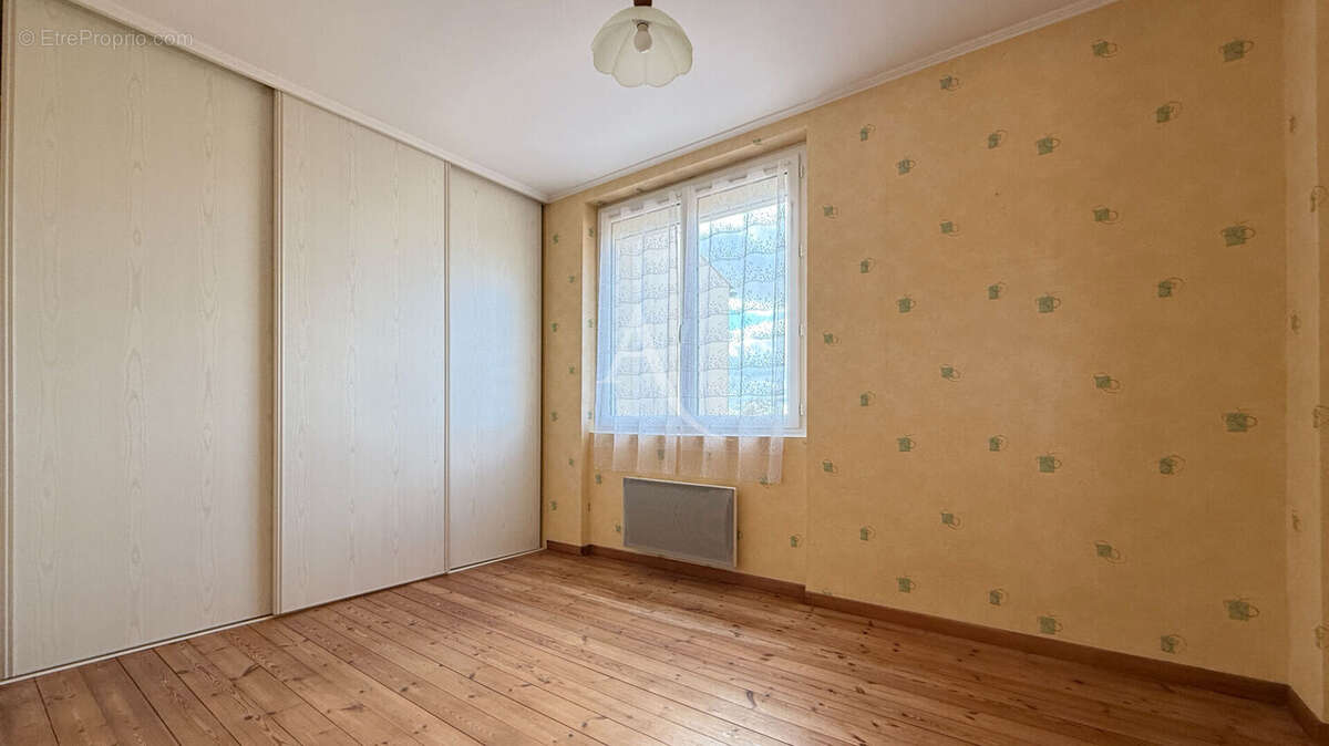 Maison à BELLEVILLE-SUR-VIE