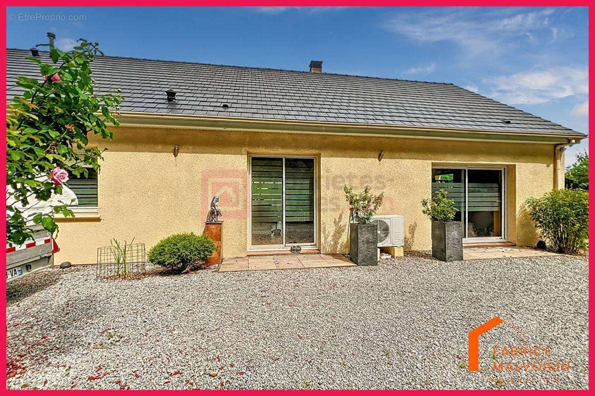 Maison à HUCQUELIERS