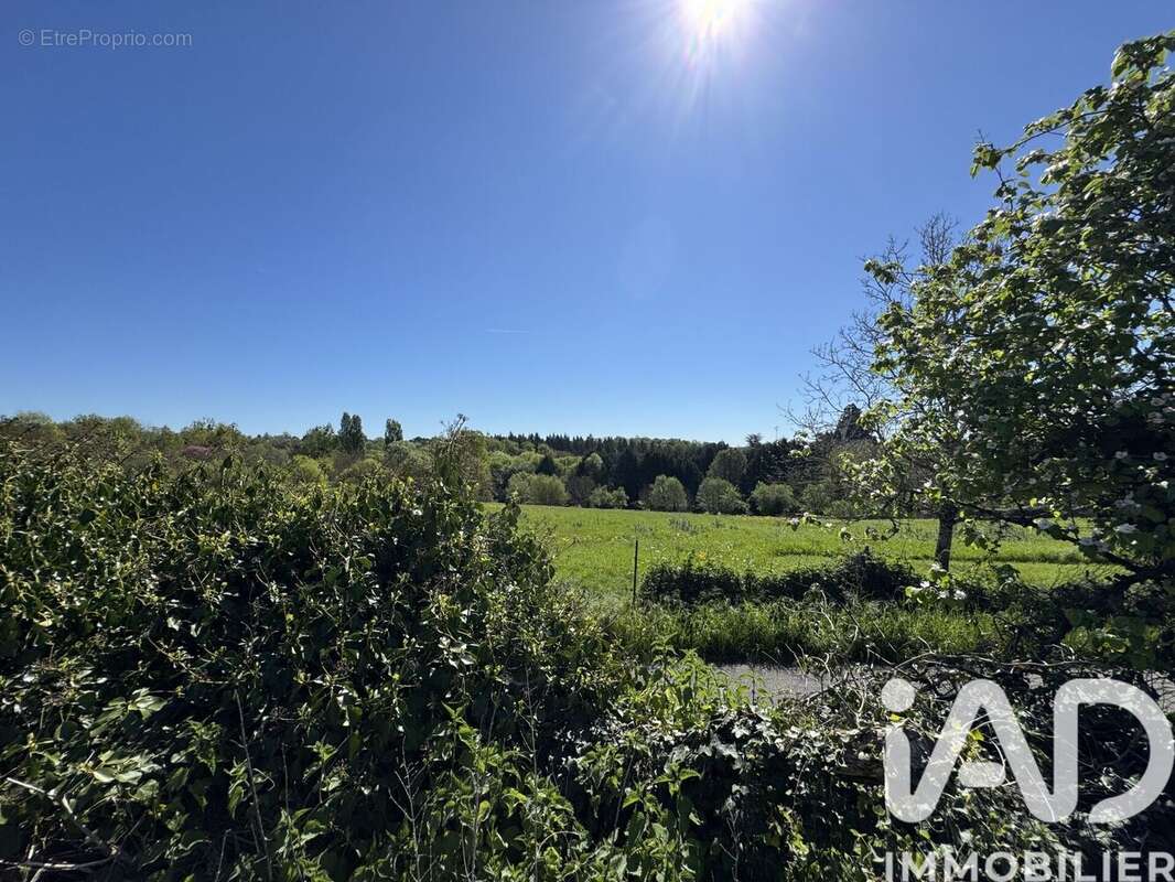 Photo 2 - Terrain à MIGNE-AUXANCES