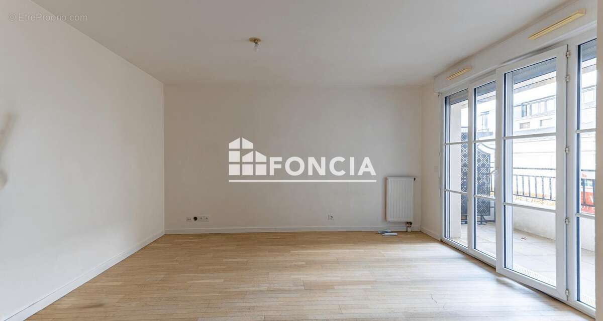 Appartement à CHESSY