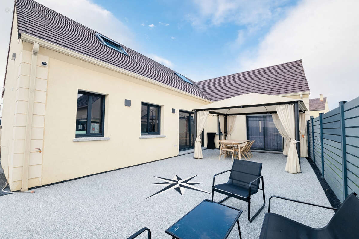 Maison à PERDREAUVILLE