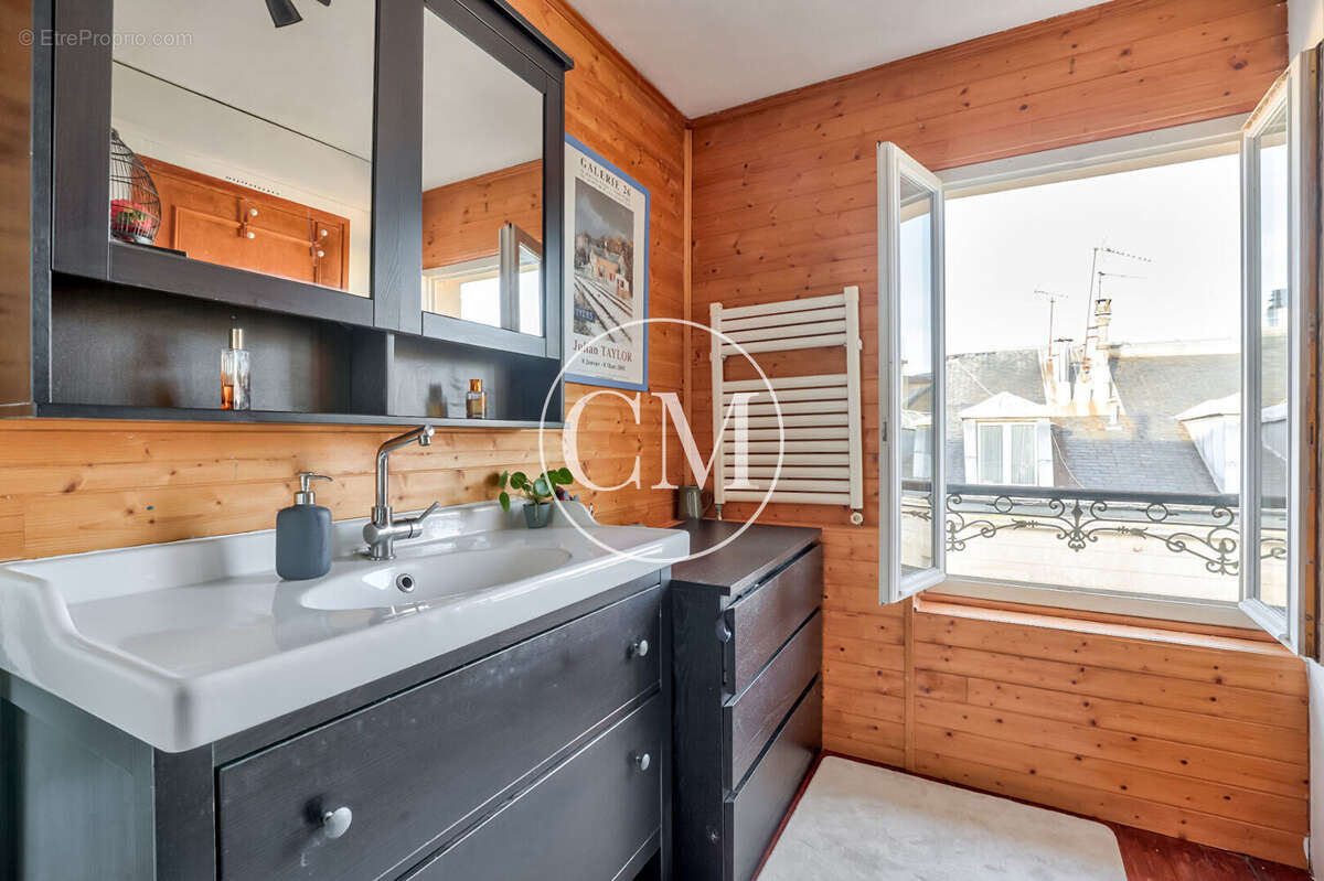 Appartement à VERSAILLES