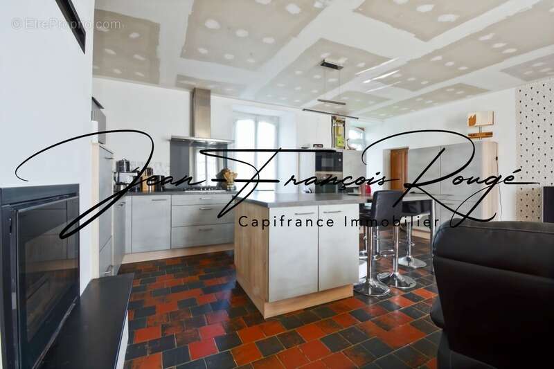 Maison à SAINT-GERMAIN-D&#039;ELLE