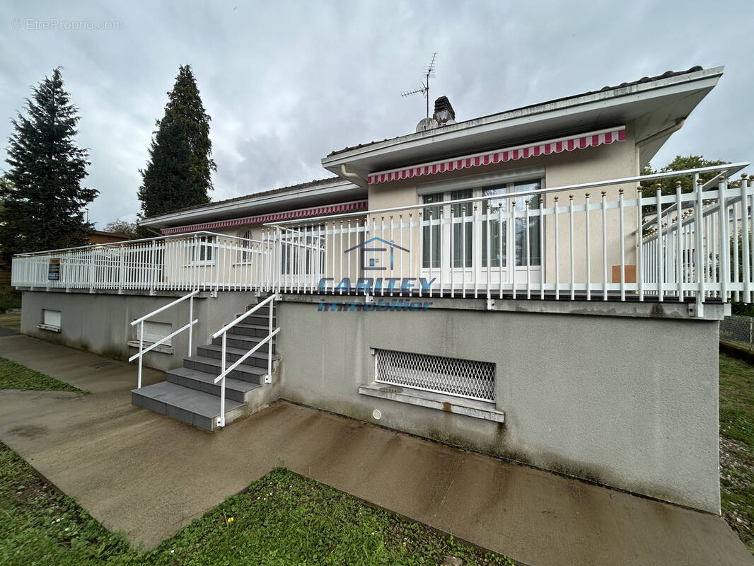 Maison à LUXEUIL-LES-BAINS