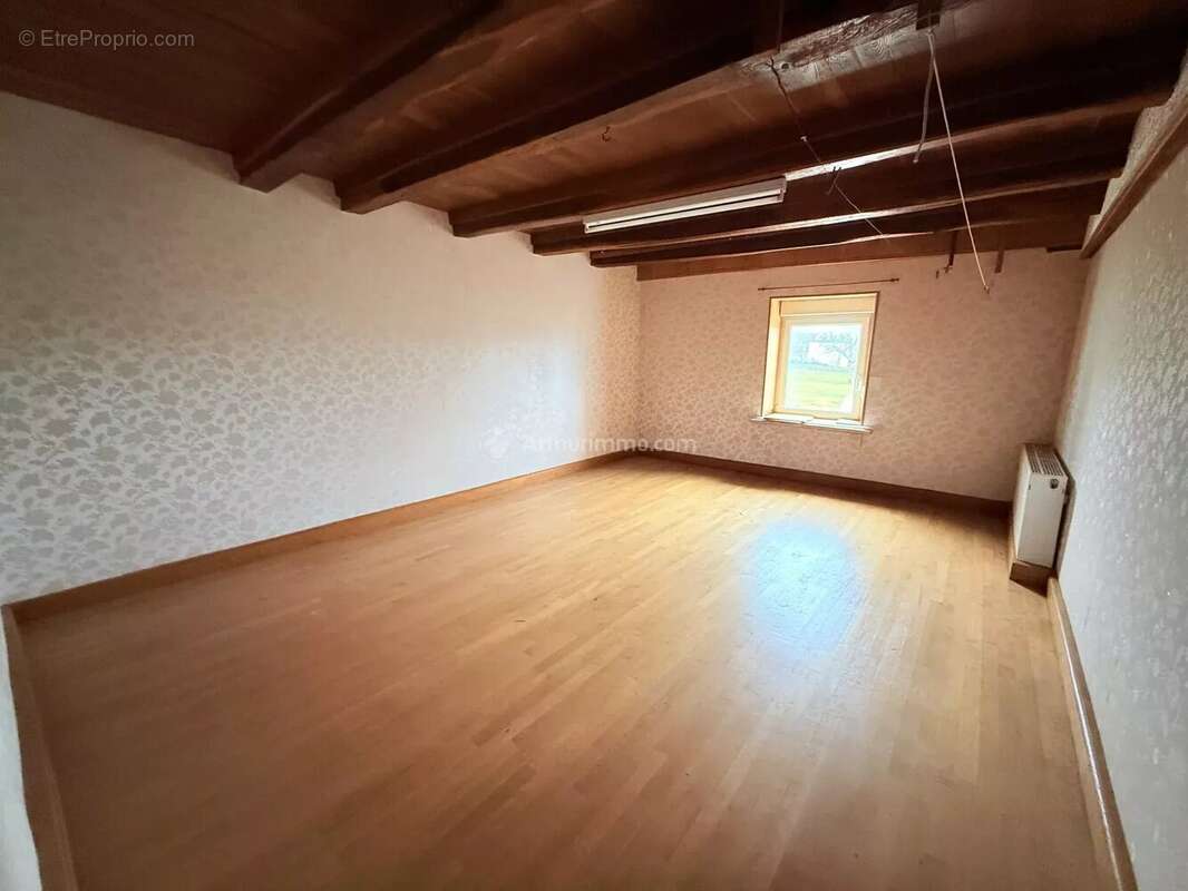 Maison à CLINCHAMP