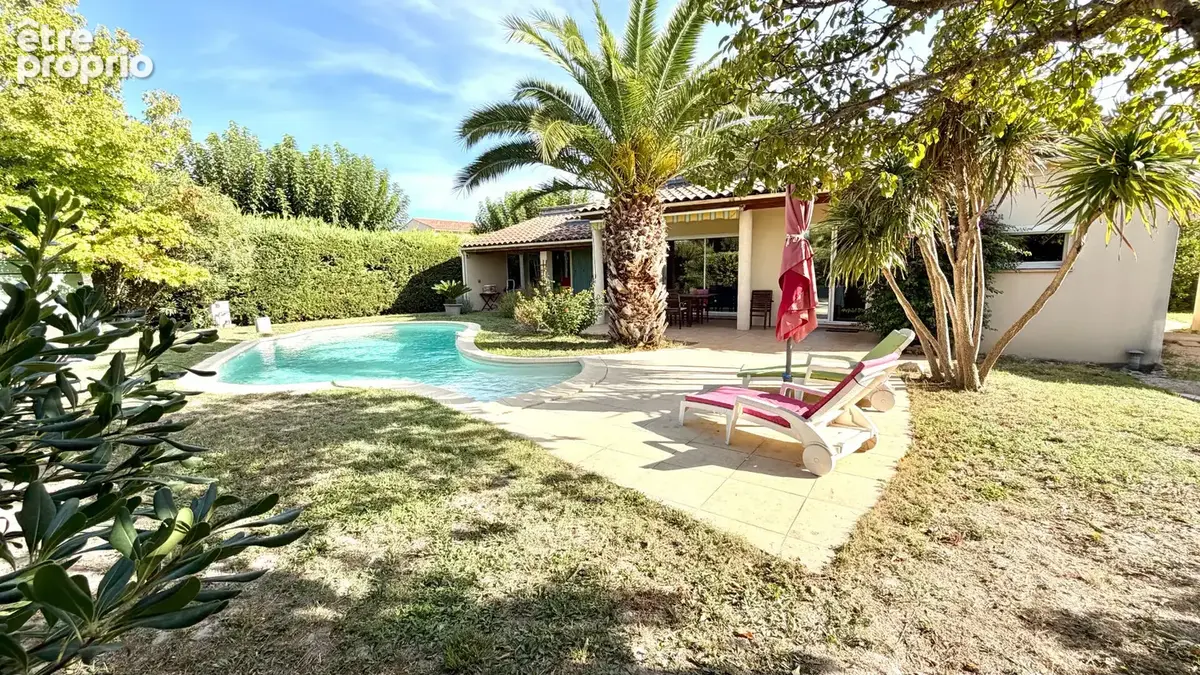 Photo Maison à Althen-Des-Paluds au prix de 414 900€