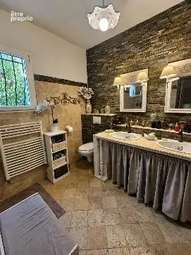Maison 10 pièces 259 m² à vendre à Cadolive (13950) - photo 9