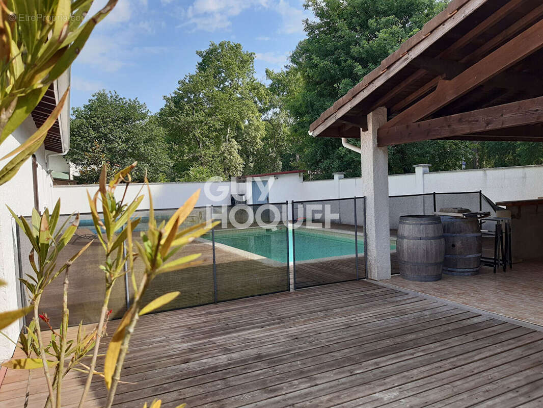 Maison à CASTELNAU-DE-MEDOC