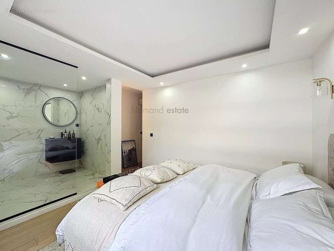 Appartement à LE CANNET