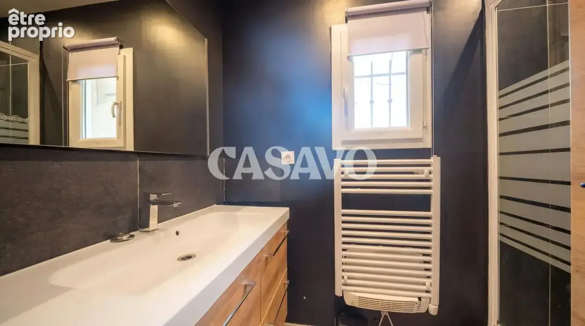 Vente Maison 5 pièces de 125m² - 13790 Châteauneuf-le-Rouge - photo 10