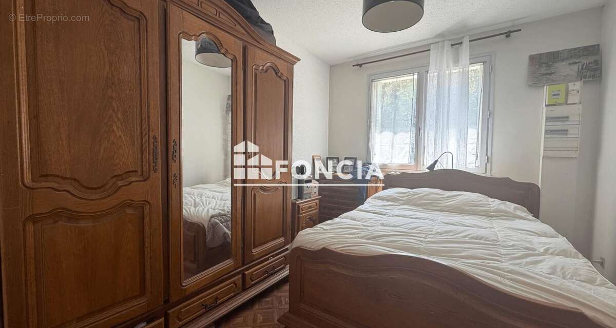 Appartement à VIZILLE