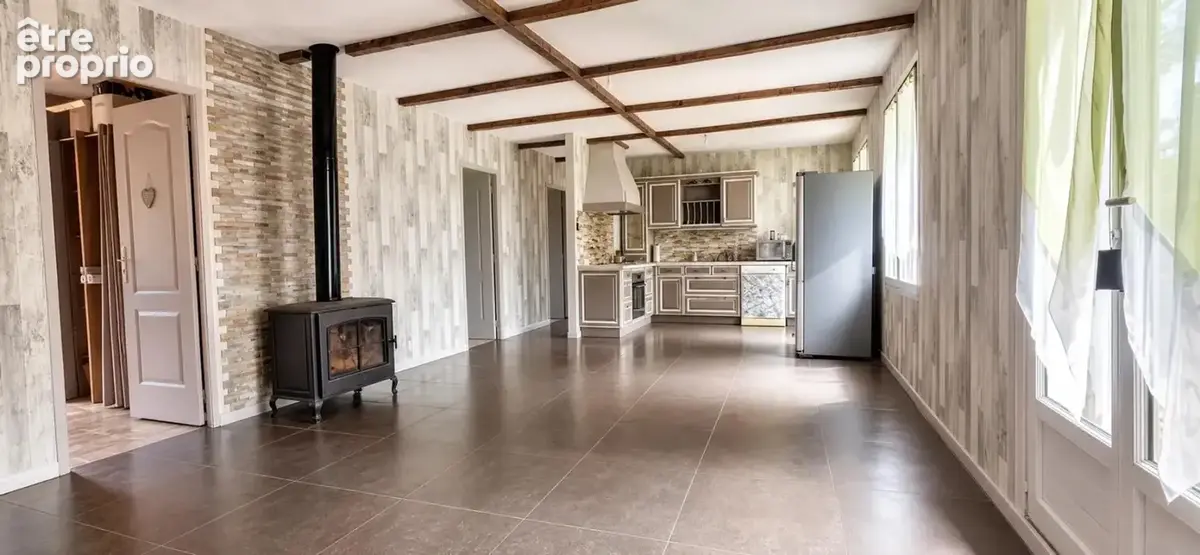 Le Billot : Plain-pied sur 4 212 m² avec dépendance Zone U - photo 5
