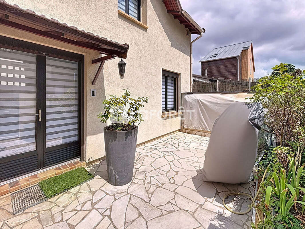 Maison à VITRY-SUR-SEINE