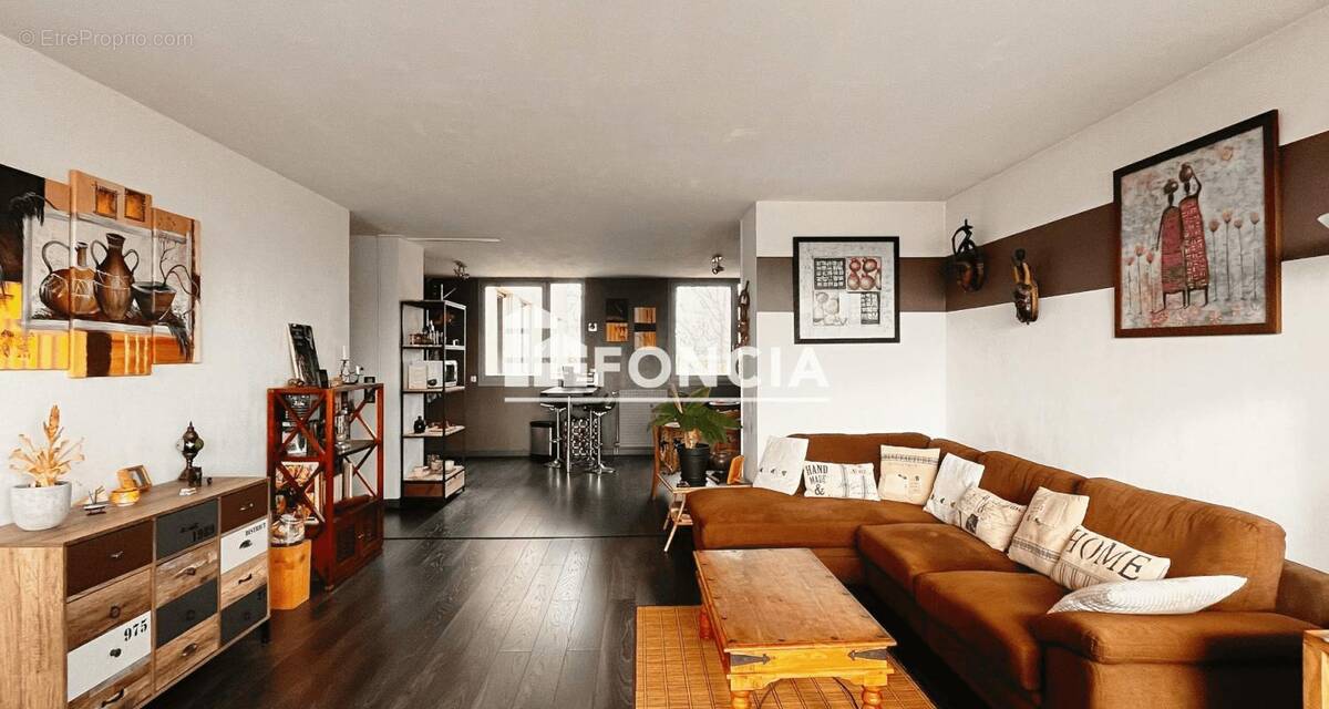 Appartement à VAULX-EN-VELIN