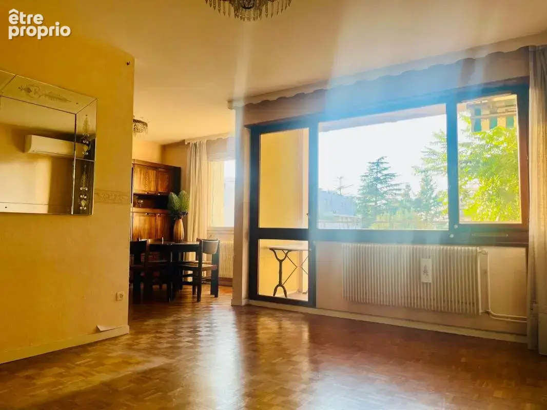 Appartement type 4 climatisé proche métro dans copropriété cossue - photo 6