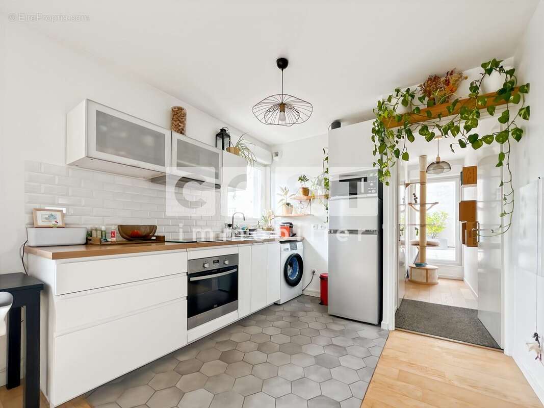 Appartement à GENNEVILLIERS