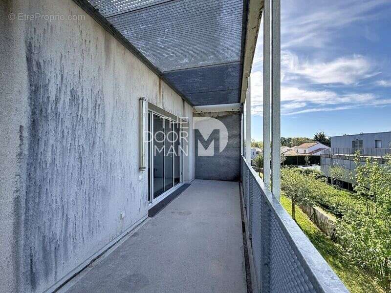Appartement à LES SORINIERES