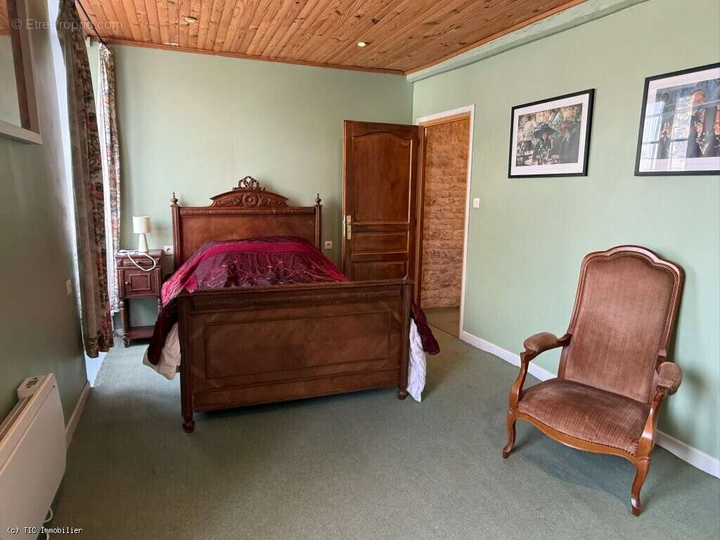 Maison à RUFFEC