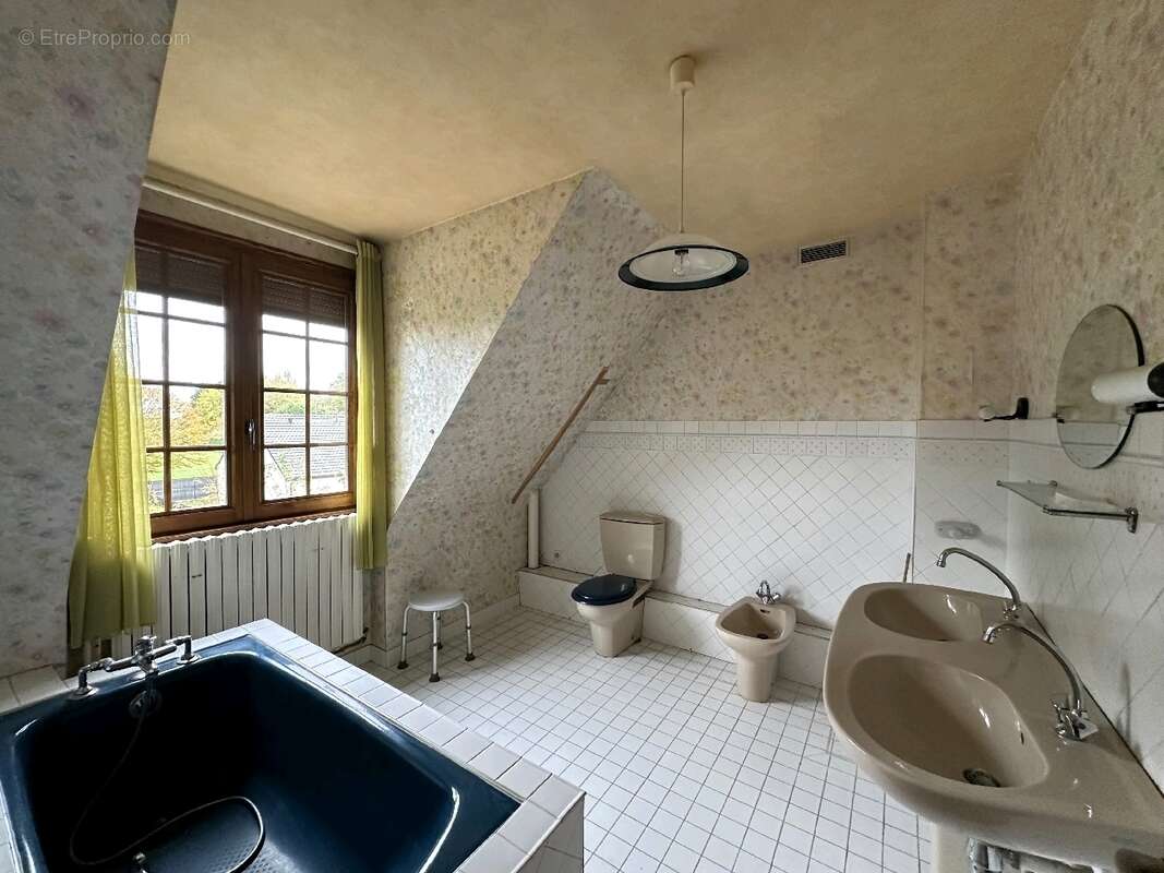 Maison à LE TRANSLOY