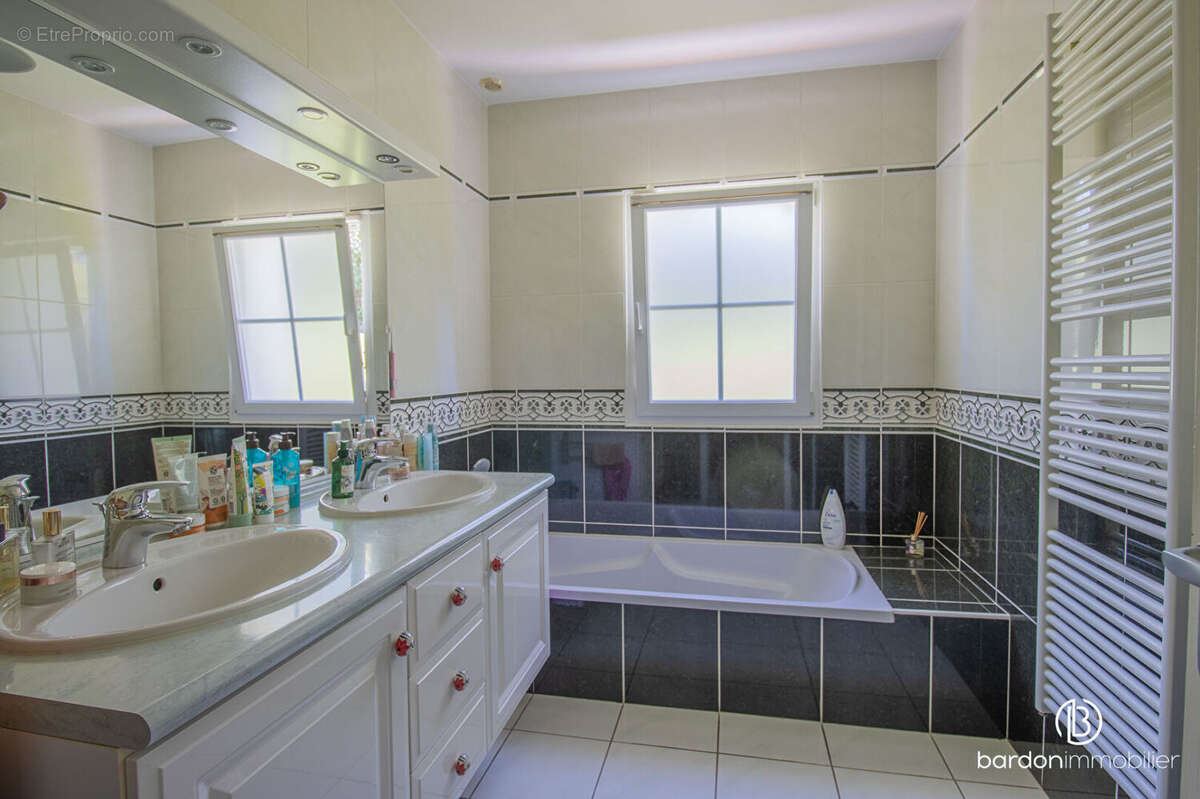 Maison à LA GARNACHE