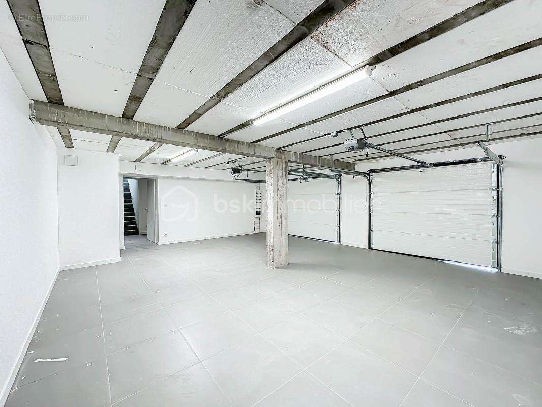 Maison à LA FOUILLOUSE