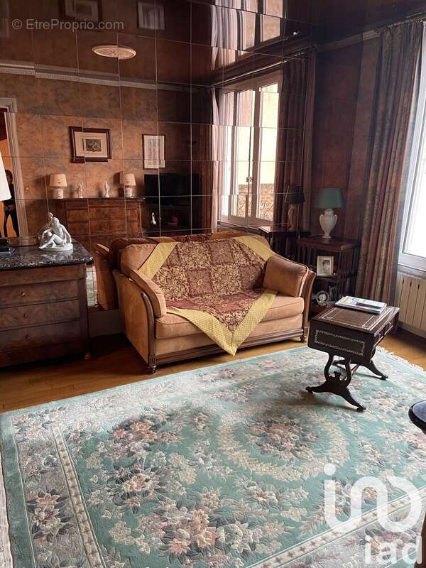 Photo 1 - Maison à CHOISY-LE-ROI