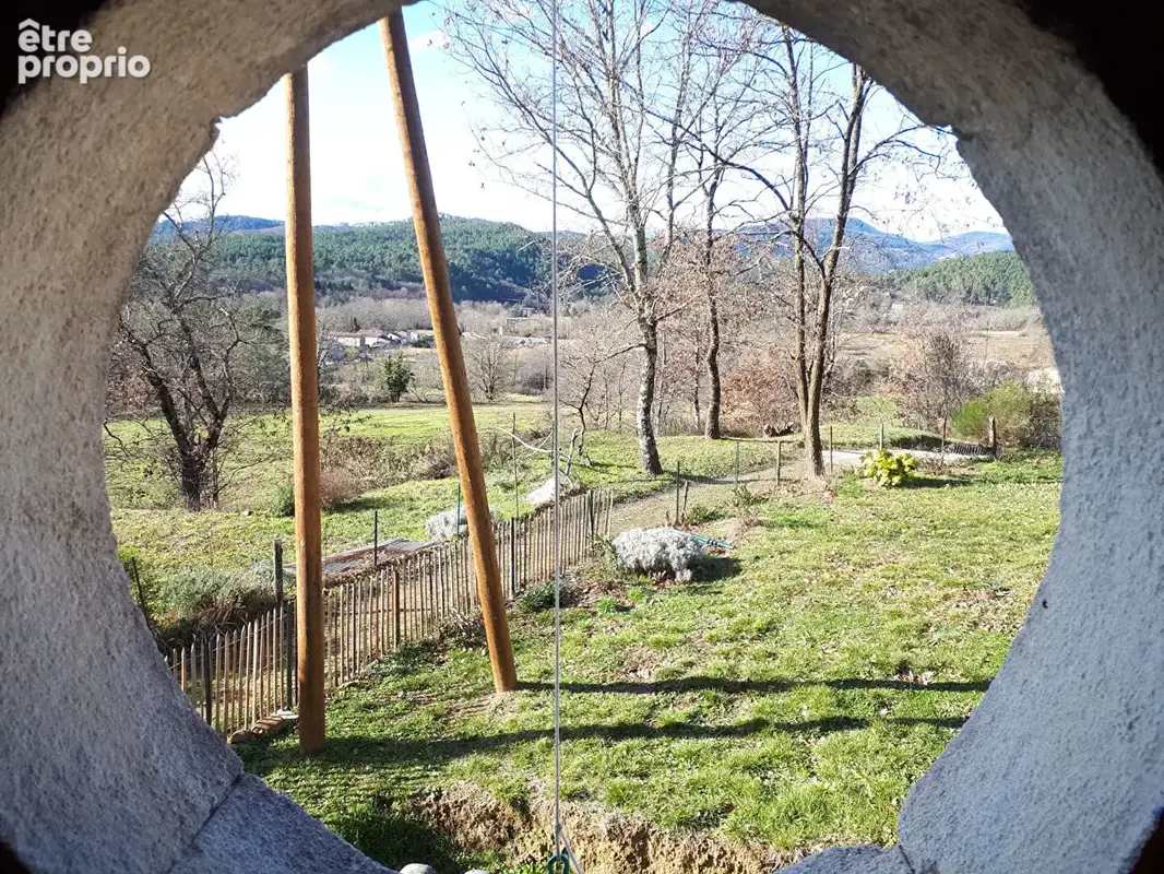 Maison dans un magnifique environnement - photo 9