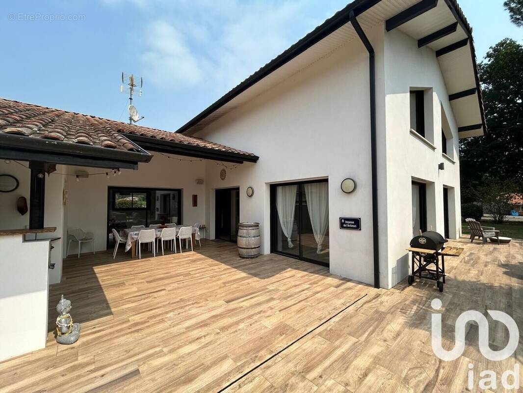 Photo 1 - Maison à SAUBION