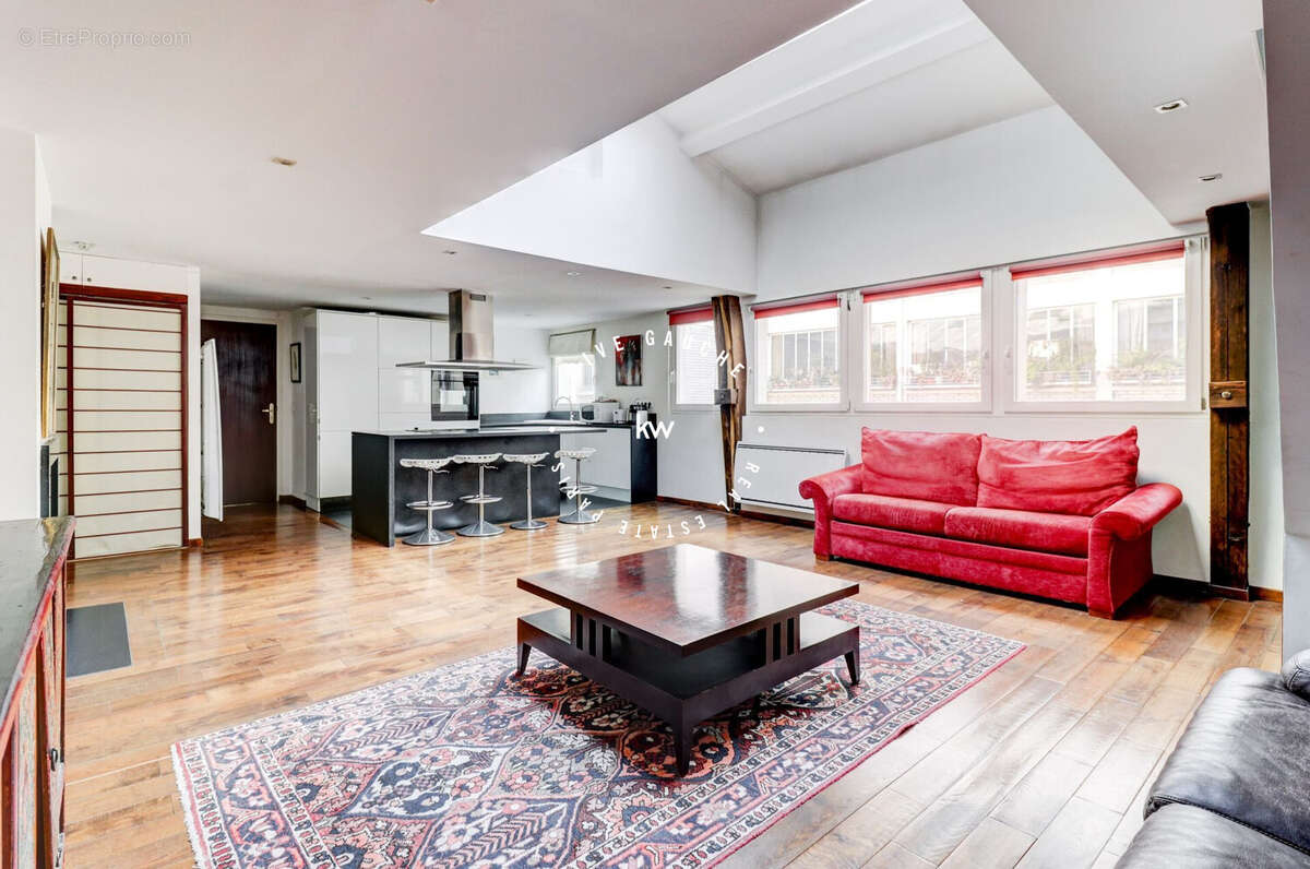 Appartement 148 m² à Paris-11e  - photo 3