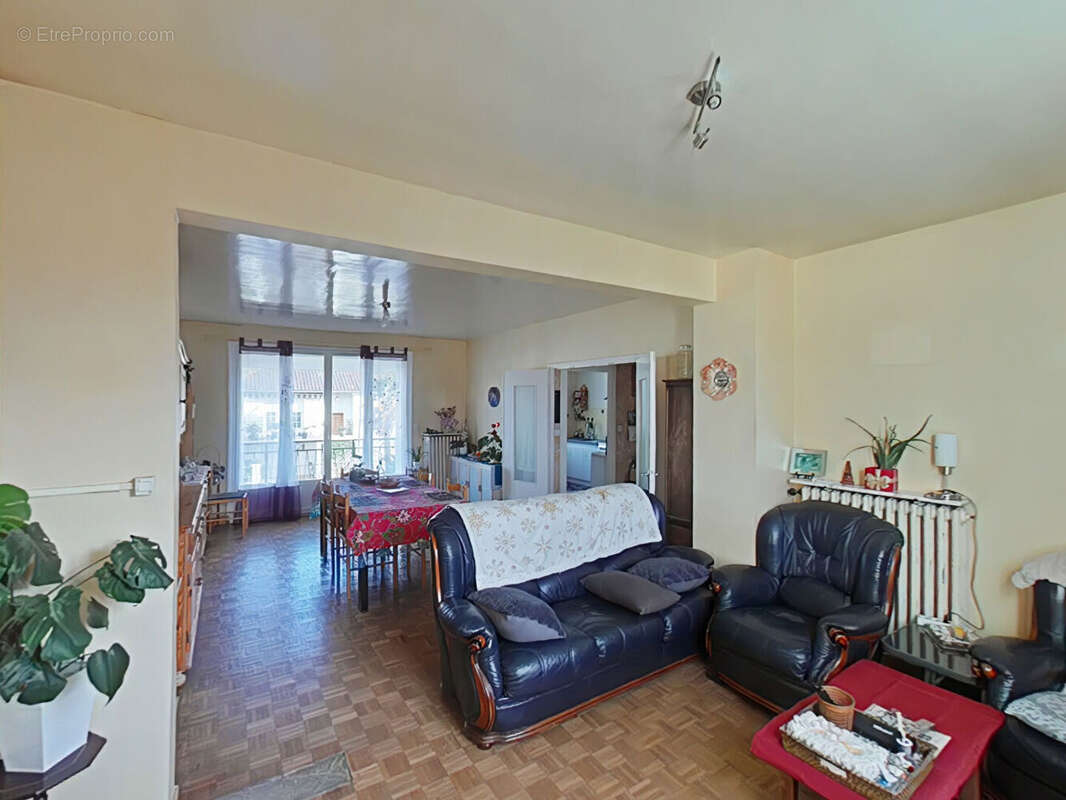 Maison à JOUE-LES-TOURS