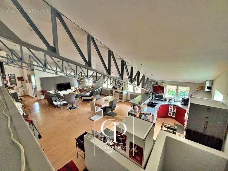 Appartement à MALLEMORT