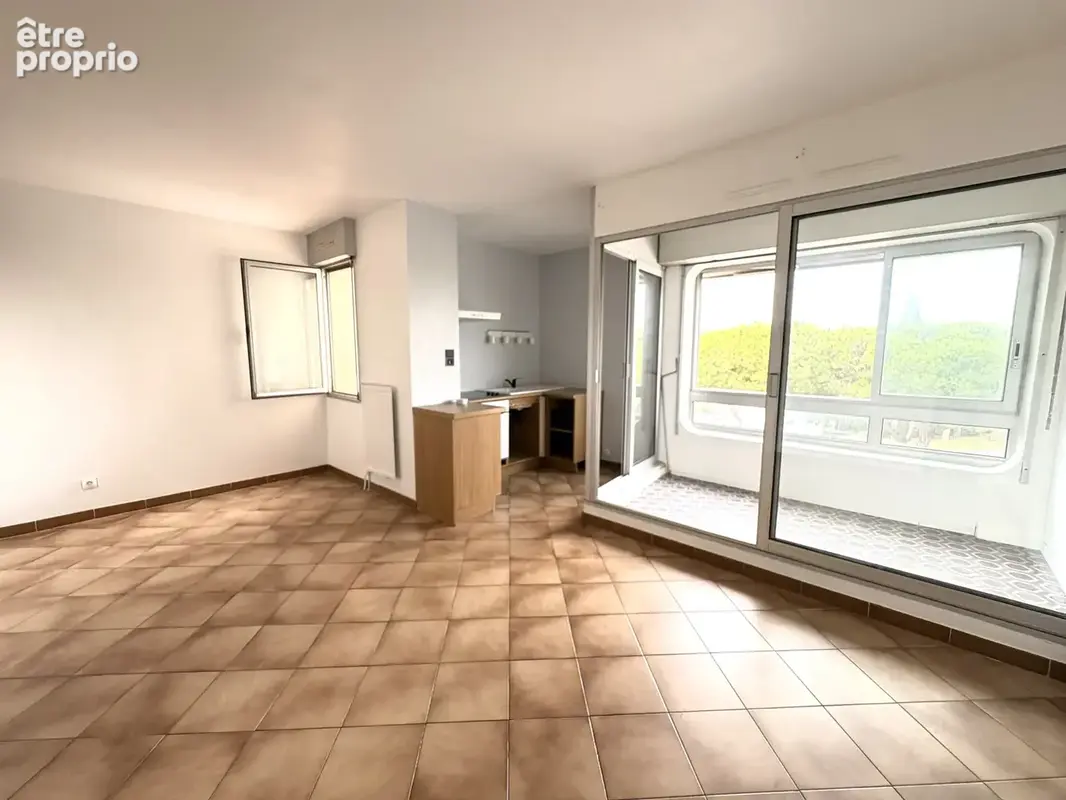 Carnon port , trés joli studio cabine de 30 m2 habitables + terrasse-loggia 4 m2 - photo 4