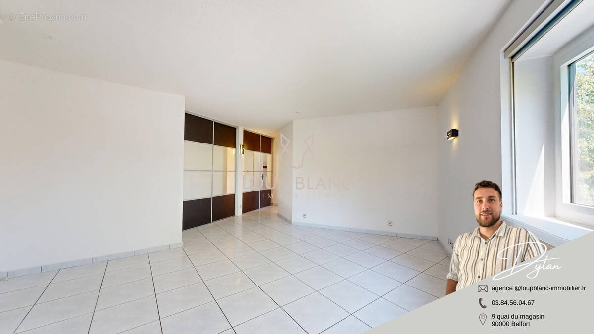 Appartement T2 - Centre-Ville SOCHAUX - photo 1